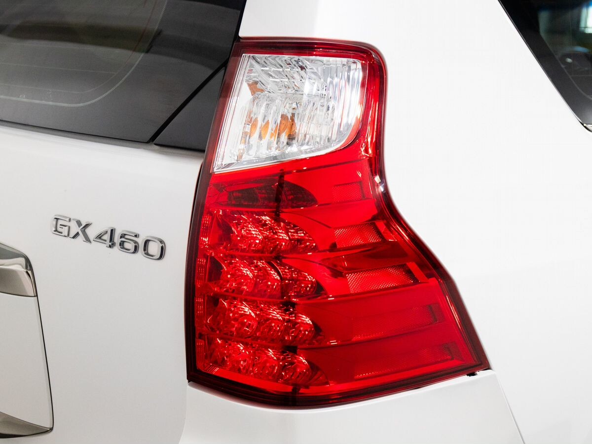 Lexus GX460 2011 - фото автомобиля