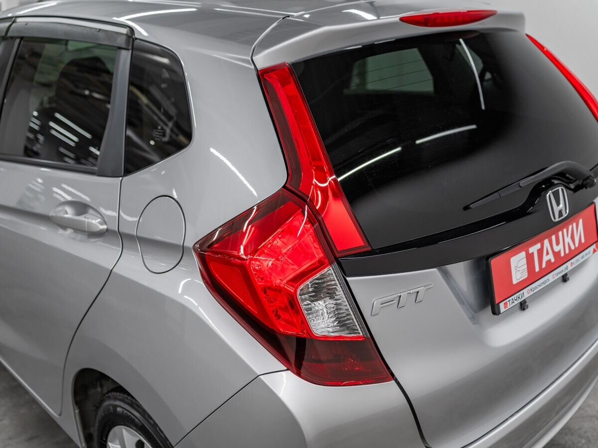 Honda Fit 2016 - фото автомобиля