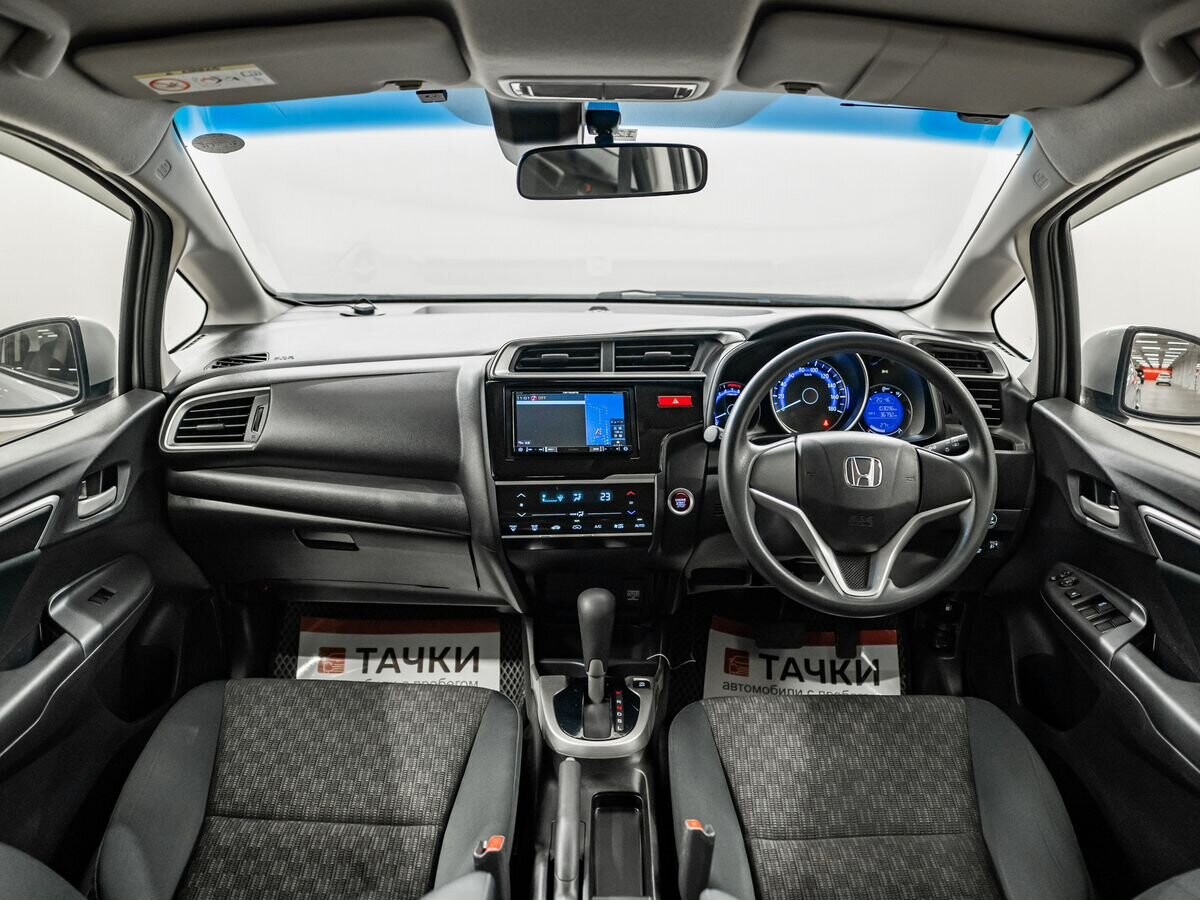 Honda Fit 2016 - фото автомобиля