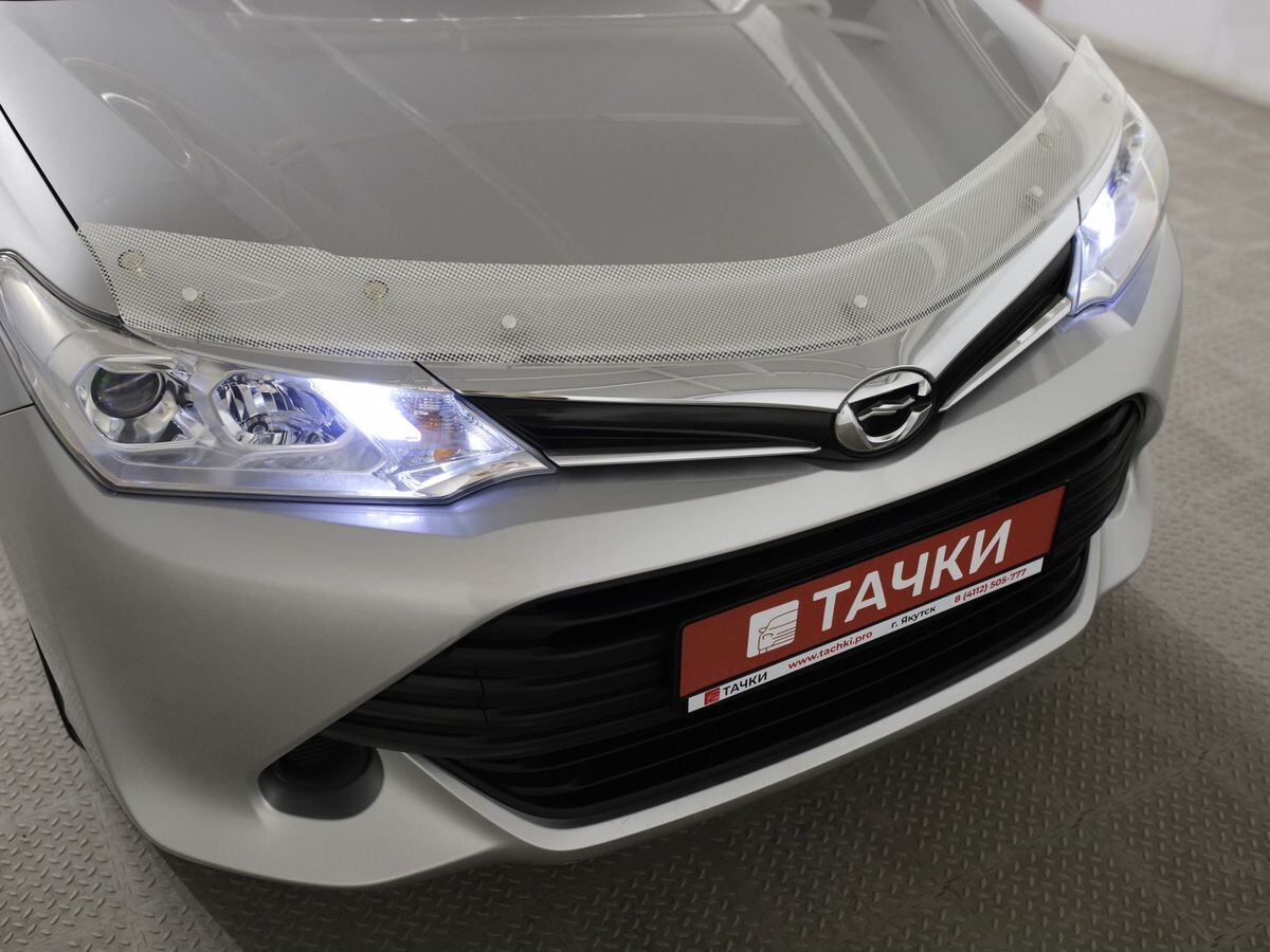 Toyota Corolla Fielder 2015 - фото автомобиля