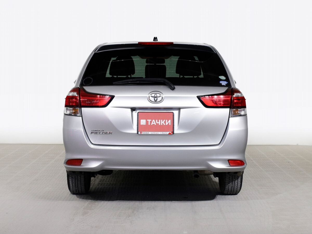 Toyota Corolla Fielder 2015 - фото автомобиля