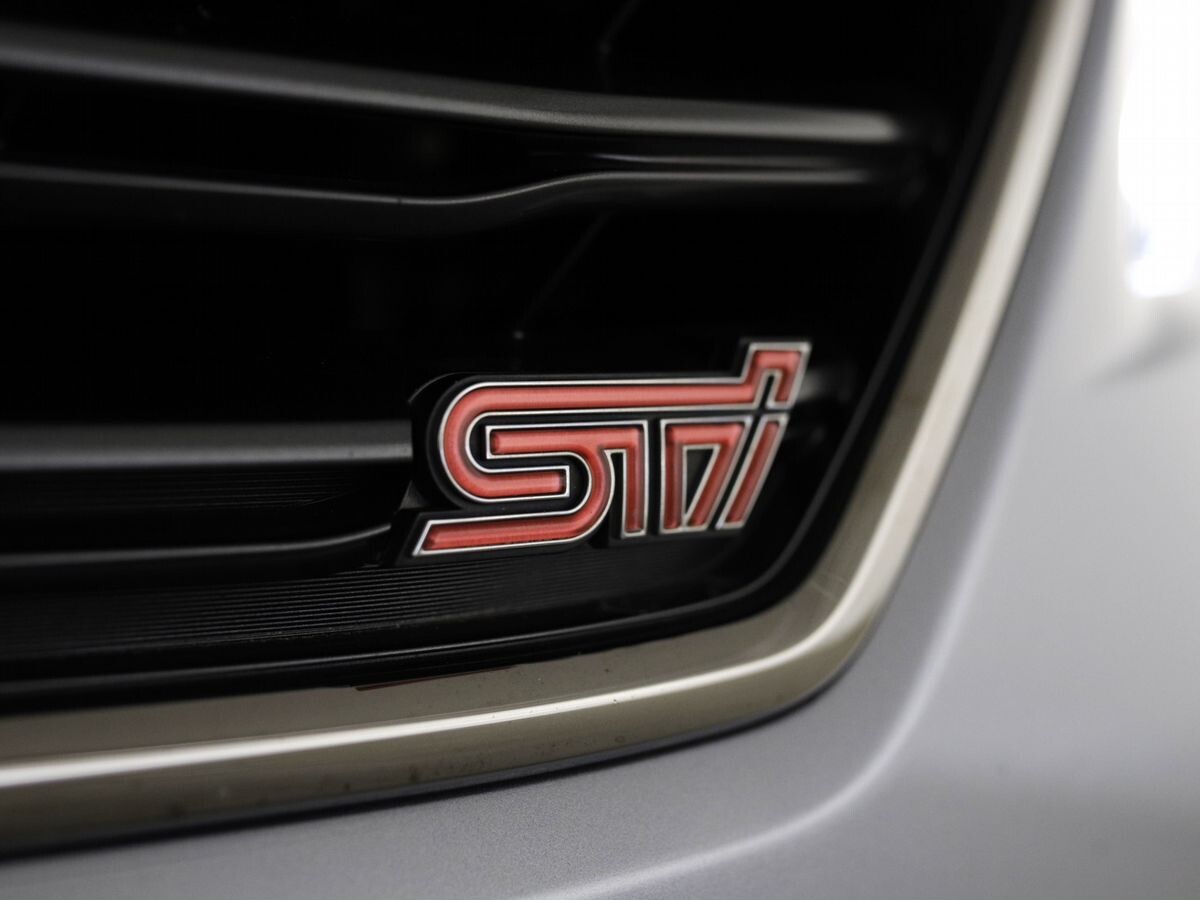 Subaru Levorg 2017 - фото автомобиля