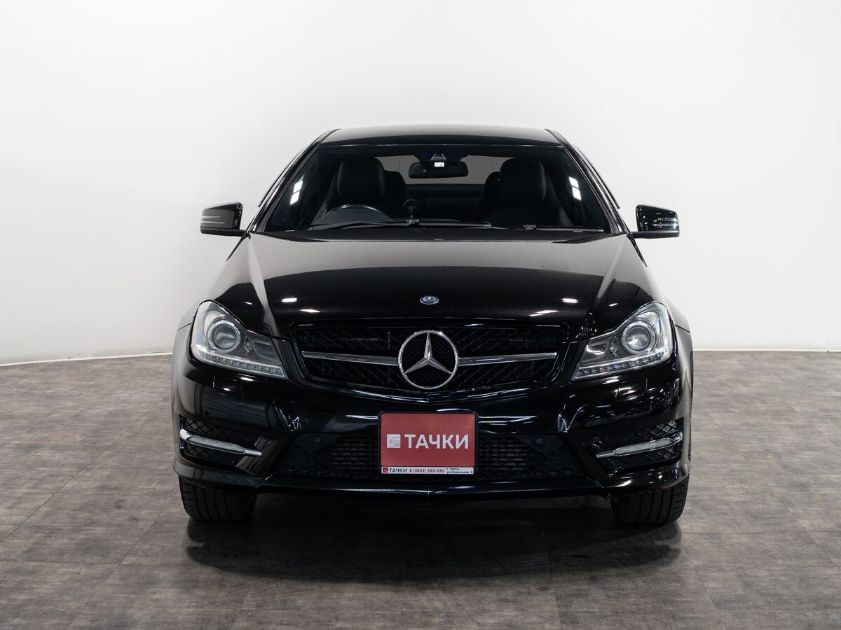 Mercedes-Benz C-Class 2011 - фото автомобиля