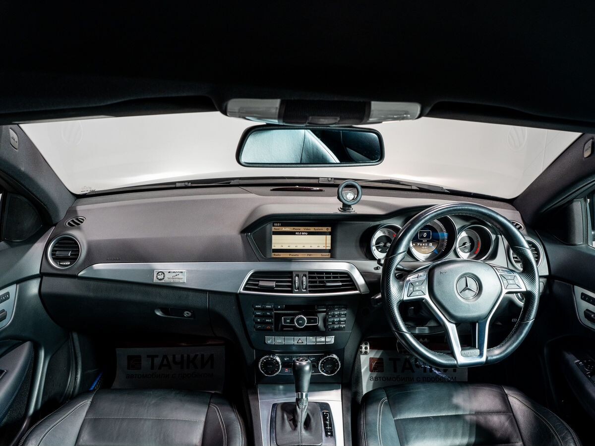Mercedes-Benz C-Class 2011 - фото автомобиля