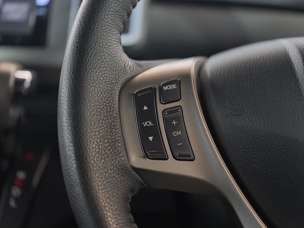 Honda Freed Spike 2016 - фото автомобиля