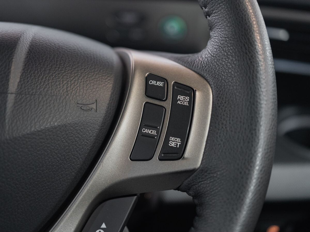 Honda Freed Spike 2016 - фото автомобиля
