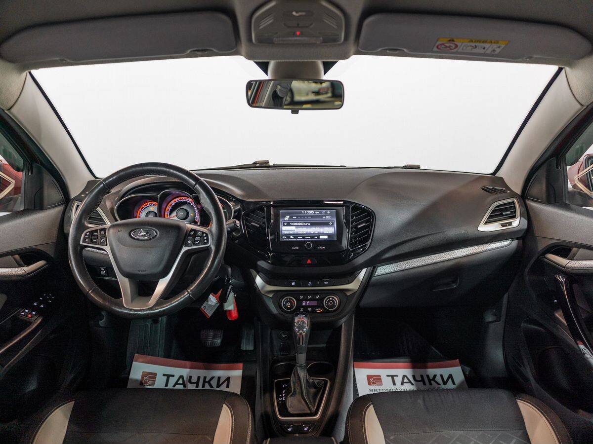 Лада Веста Кросс 2021 - фото автомобиля