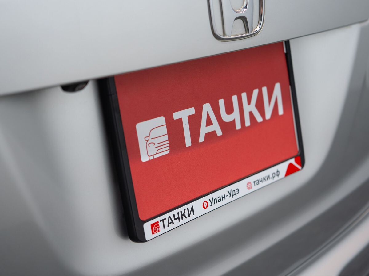 Honda Stream 2011 - фото автомобиля
