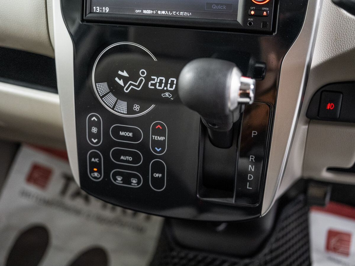 Mitsubishi eK Wagon 2013 - фото автомобиля