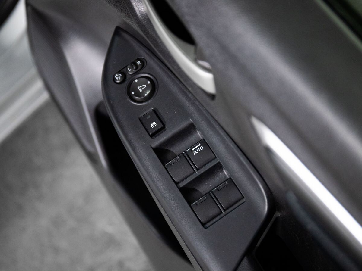 Honda Fit 2013 - фото автомобиля