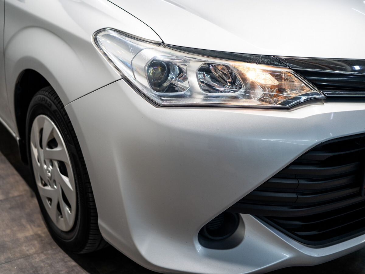 Toyota Corolla Fielder 2016 - фото автомобиля
