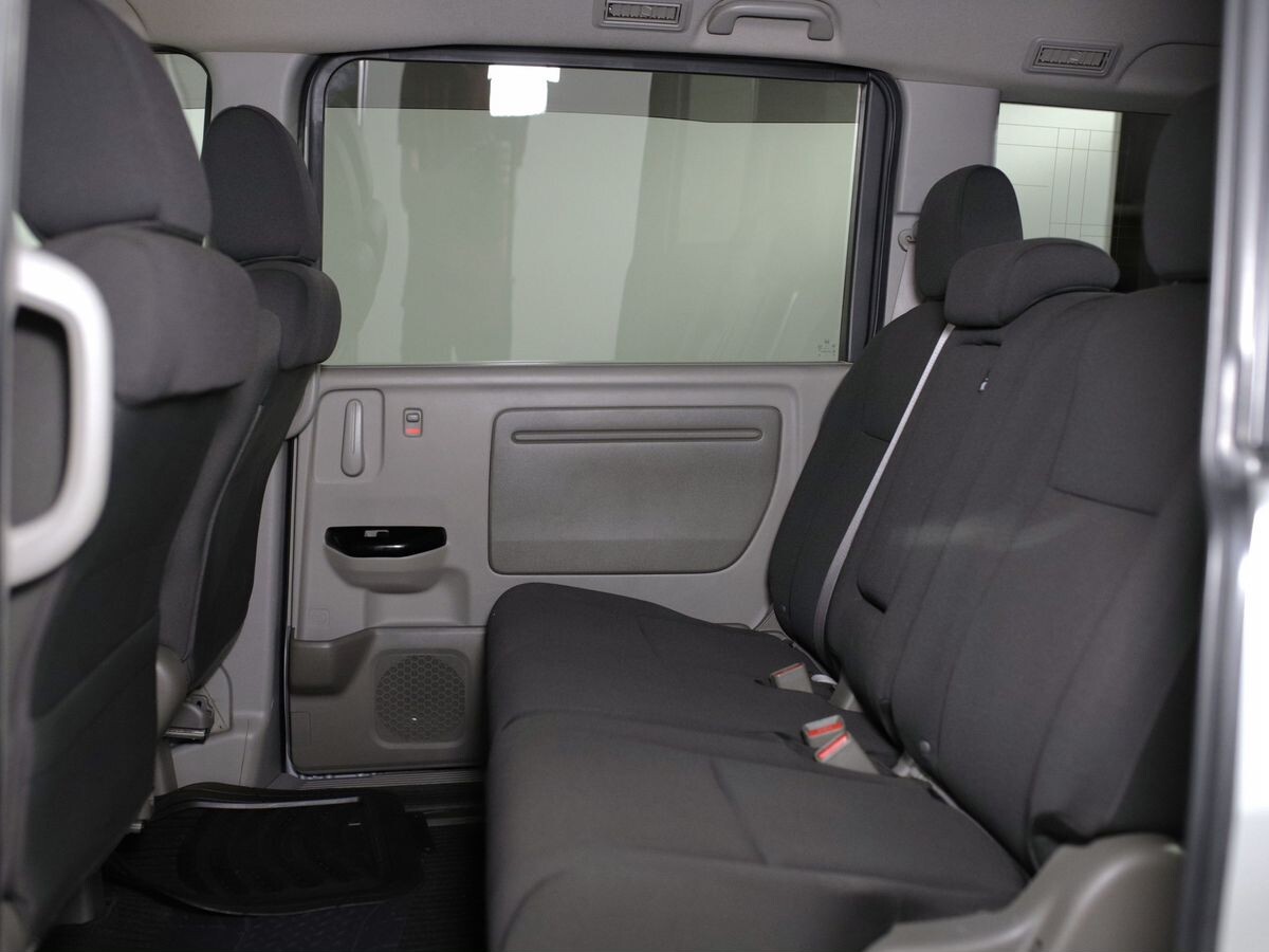 Honda Stepwgn 2015 - фото автомобиля