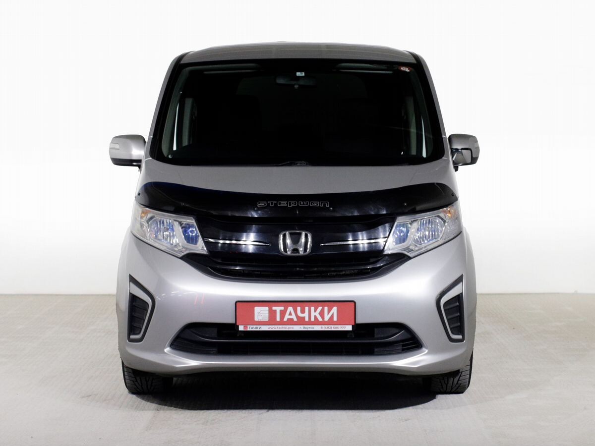 Honda Stepwgn 2015 - фото автомобиля