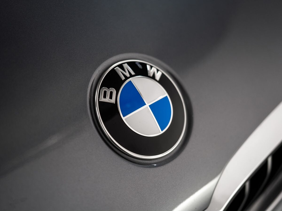 BMW 5-Series 2019 - фото автомобиля