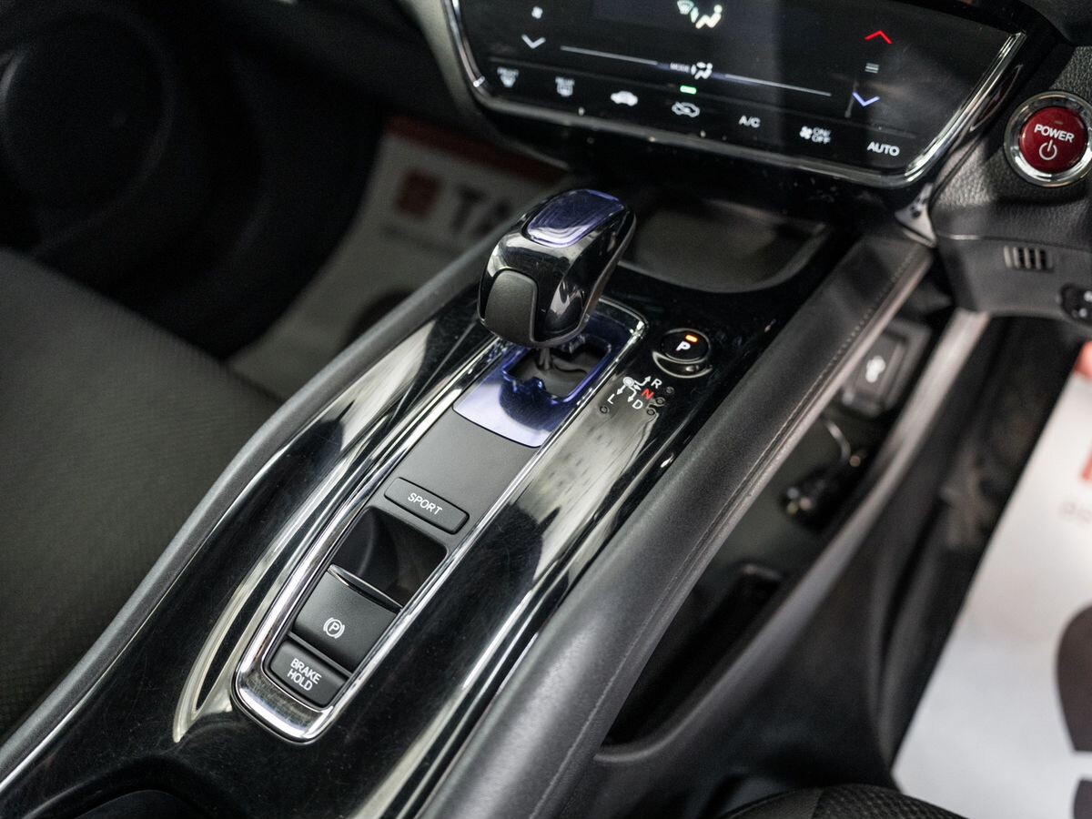 Honda Vezel 2013 - фото автомобиля