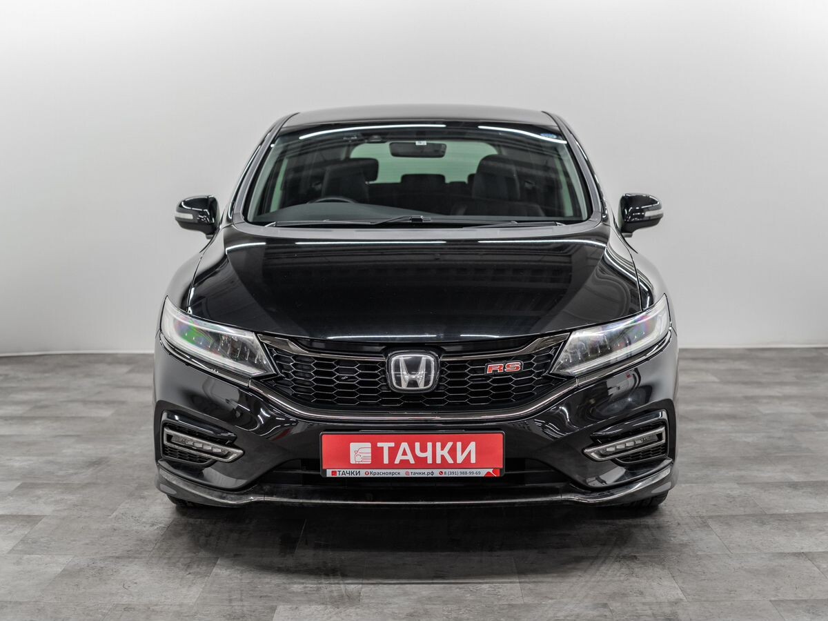 Honda Jade 2018 - фото автомобиля