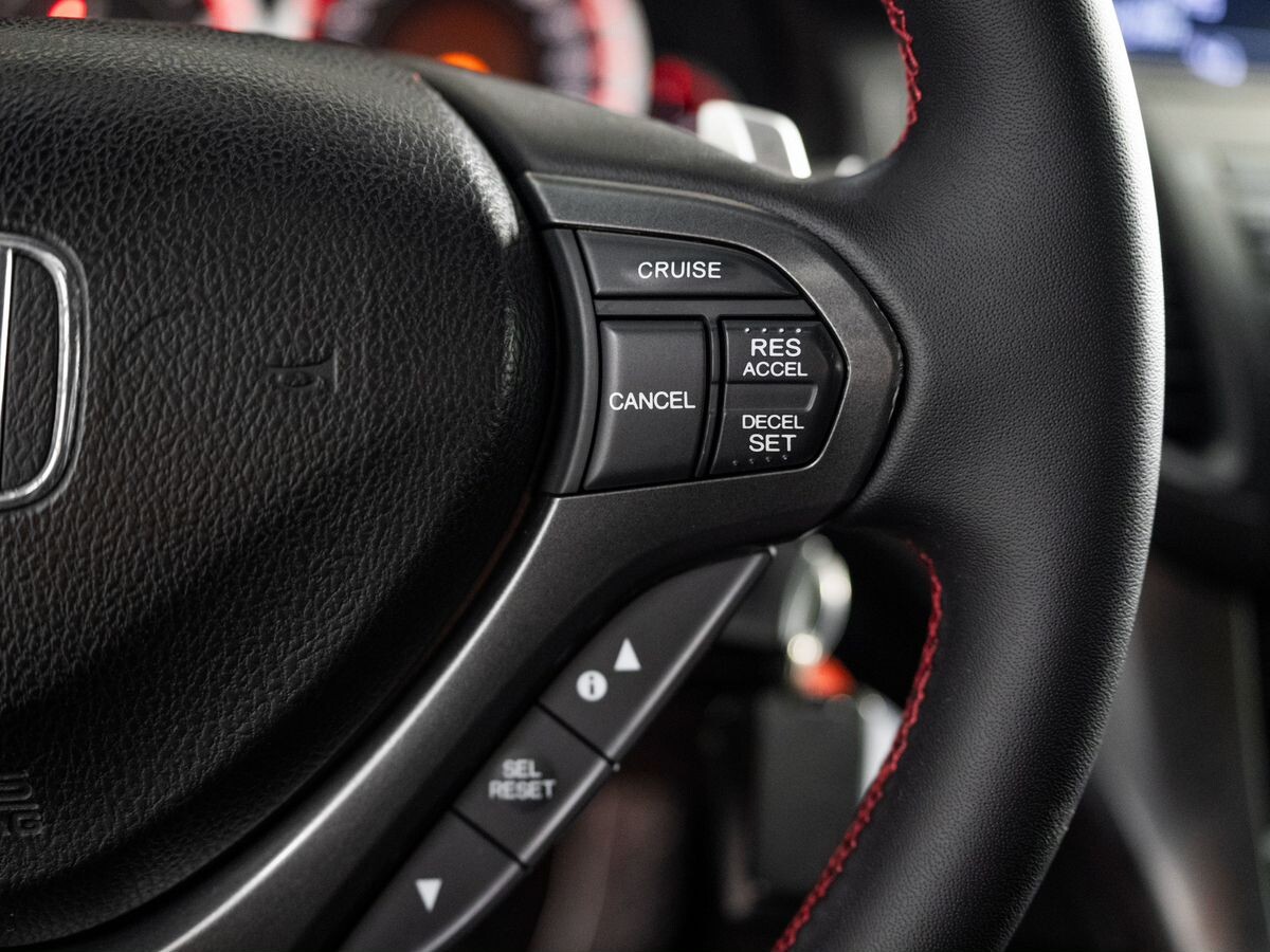 Honda Accord 2011 - фото автомобиля