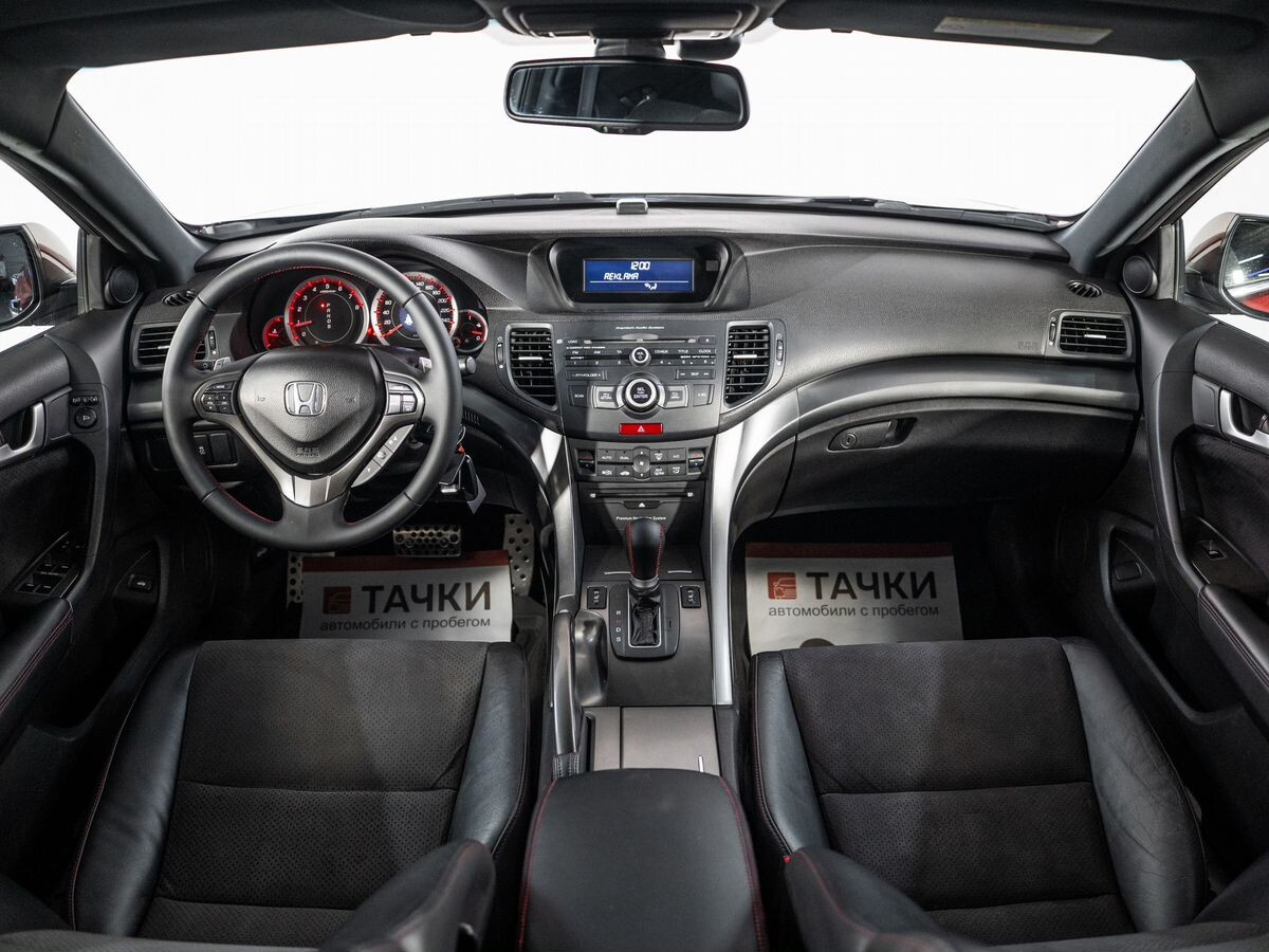 Honda Accord 2011 - фото автомобиля