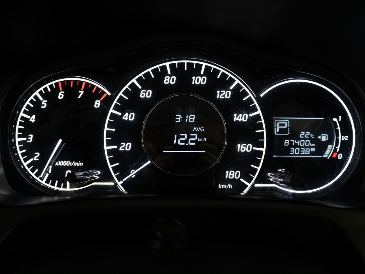 Nissan Note 2015 - фото автомобиля