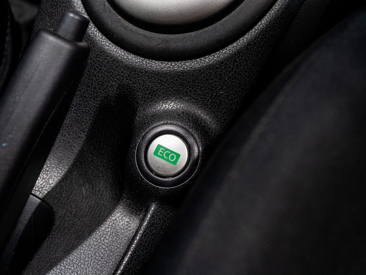 Nissan Note 2015 - фото автомобиля