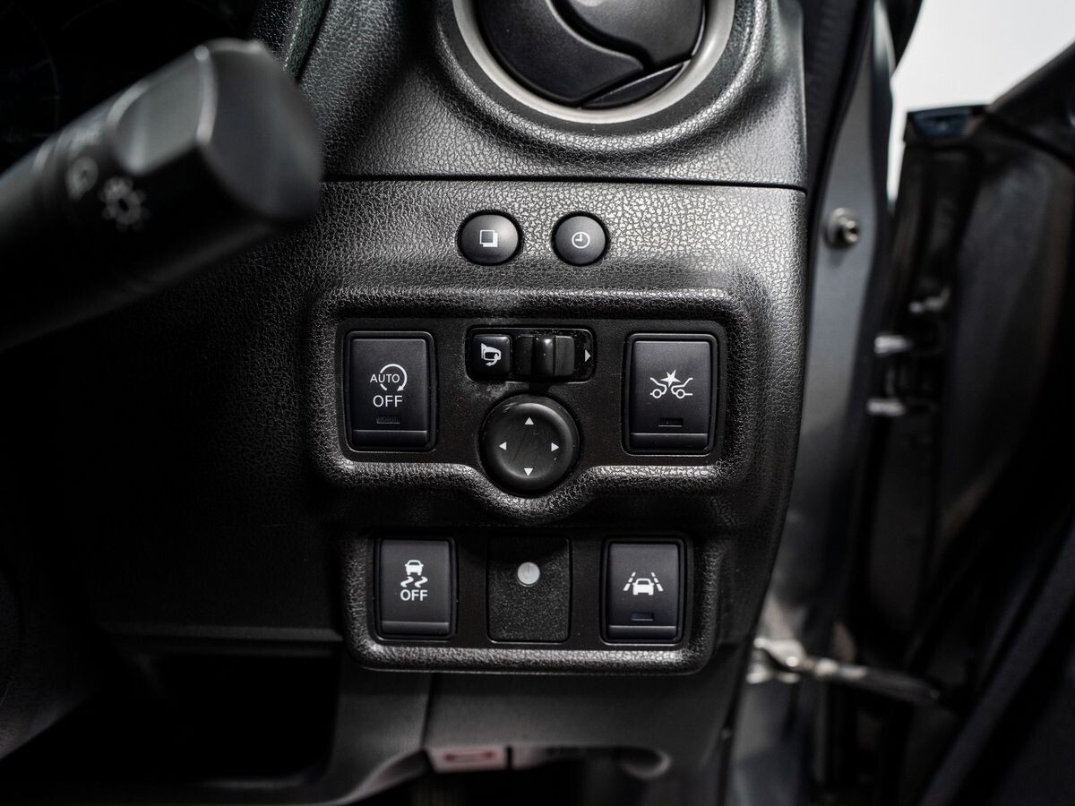 Nissan Note 2015 - фото автомобиля