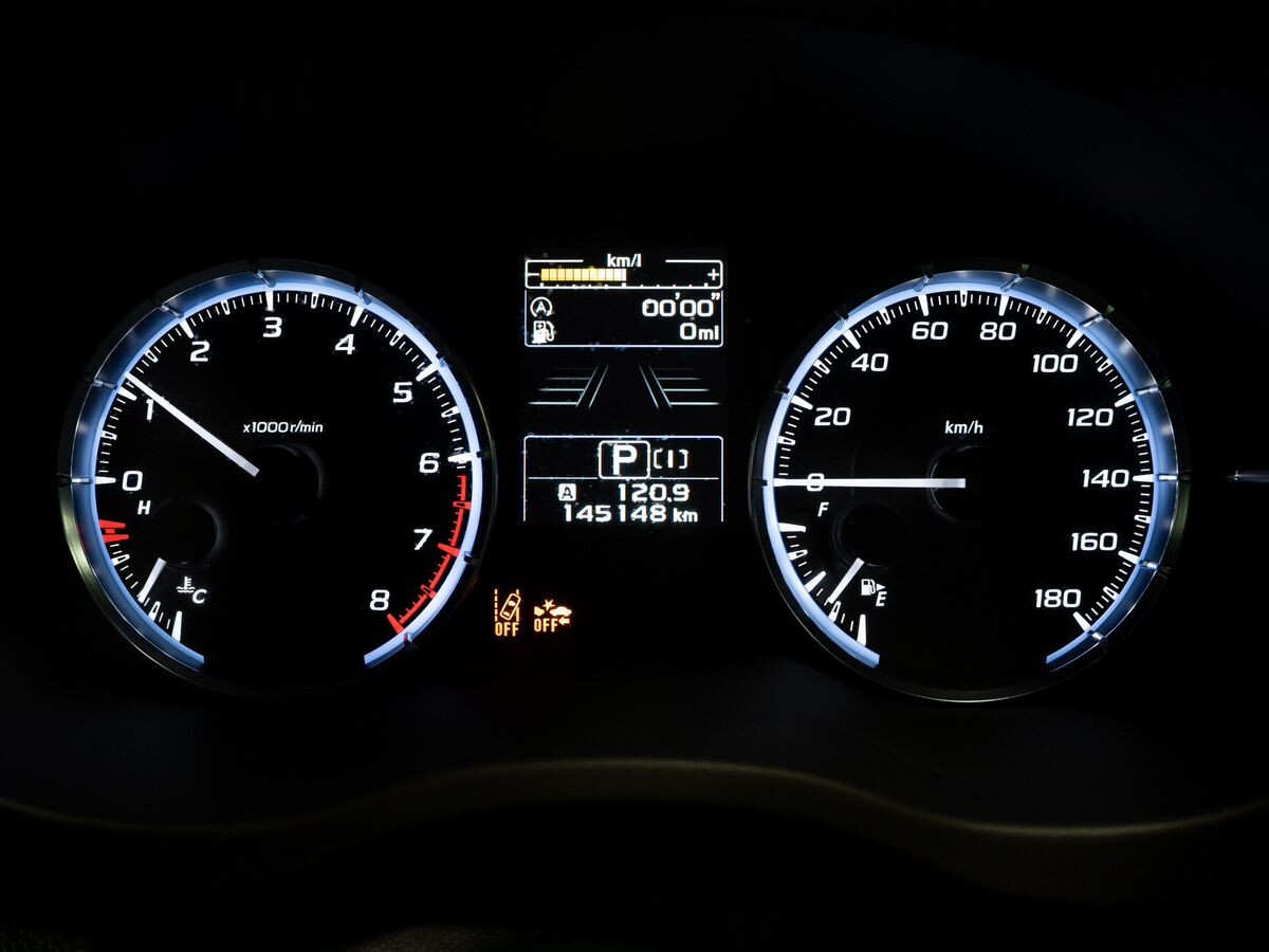Subaru Levorg 2014 - фото автомобиля