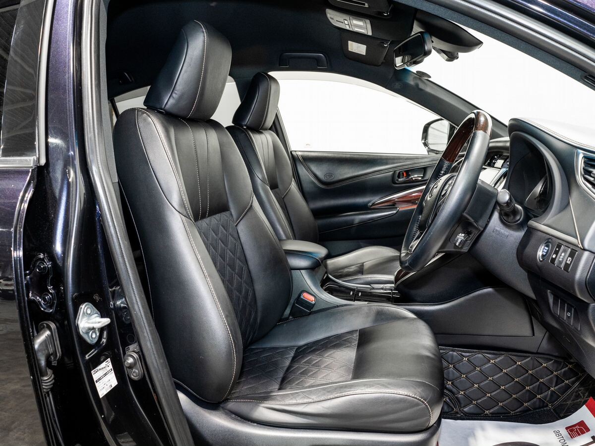 Toyota Harrier 2016 - фото автомобиля