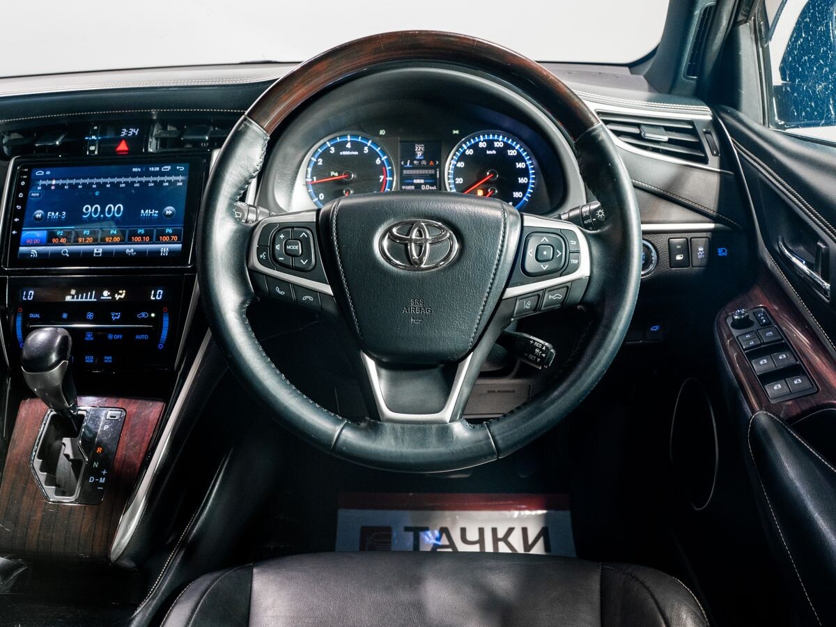 Toyota Harrier 2016 - фото автомобиля