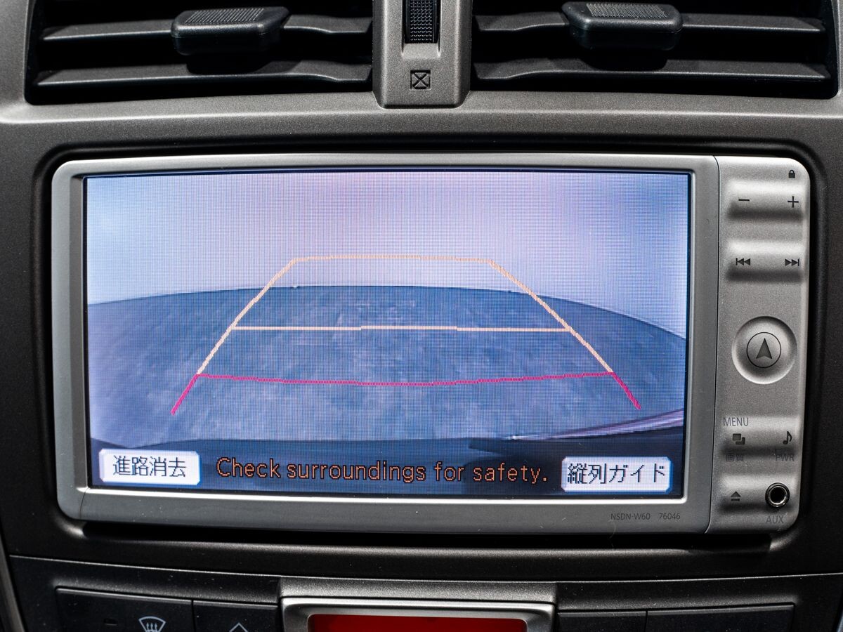 Toyota Ractis 2011 - фото автомобиля