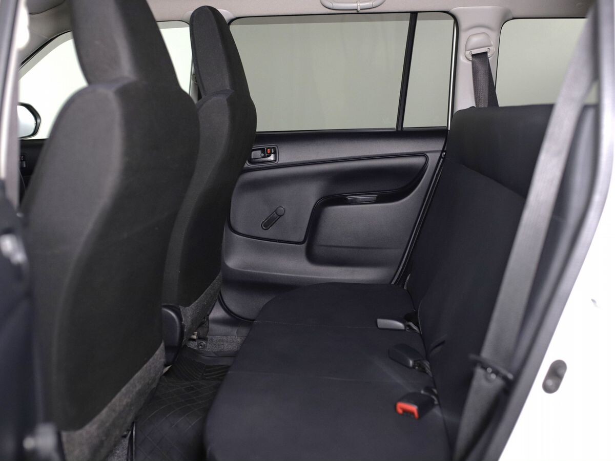 Toyota Probox 2021 - фото автомобиля