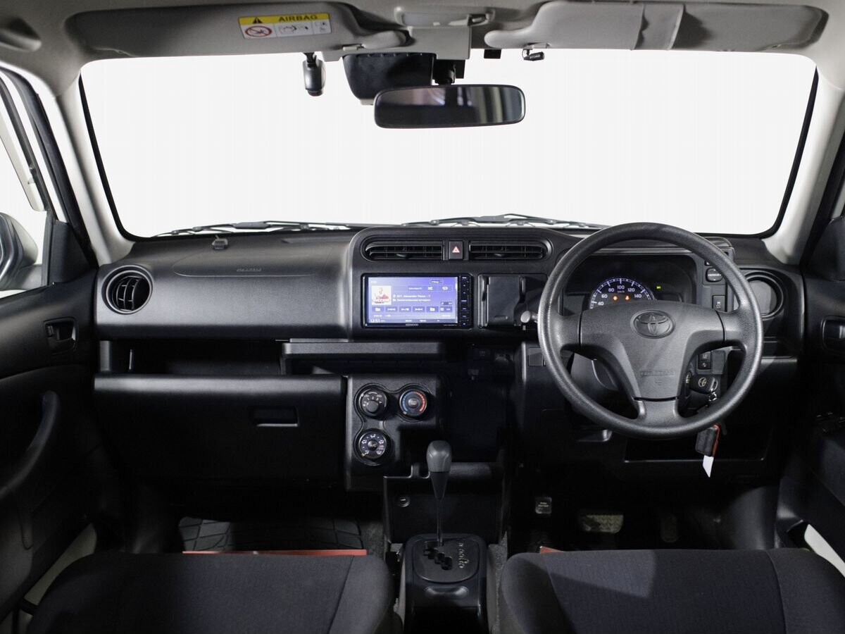 Toyota Probox 2021 - фото автомобиля