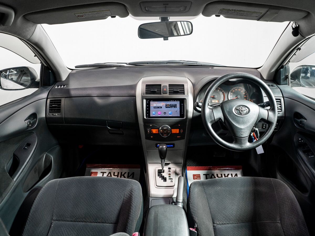 Toyota Corolla Fielder 2010 - фото автомобиля