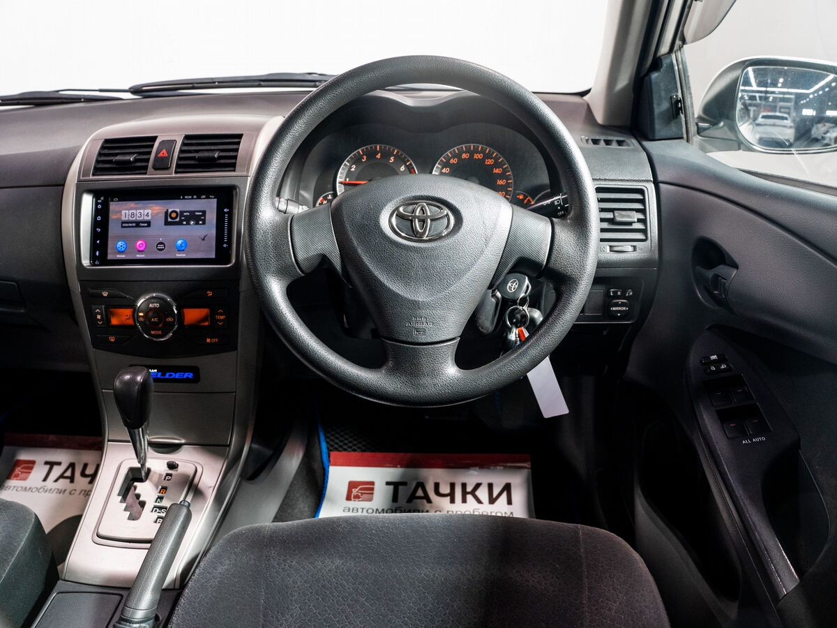 Toyota Corolla Fielder 2010 - фото автомобиля