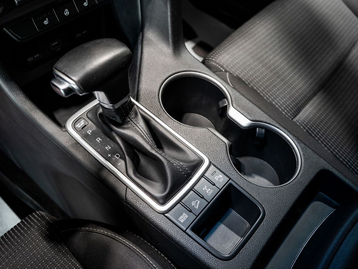 Kia Sportage 2021 - фото автомобиля