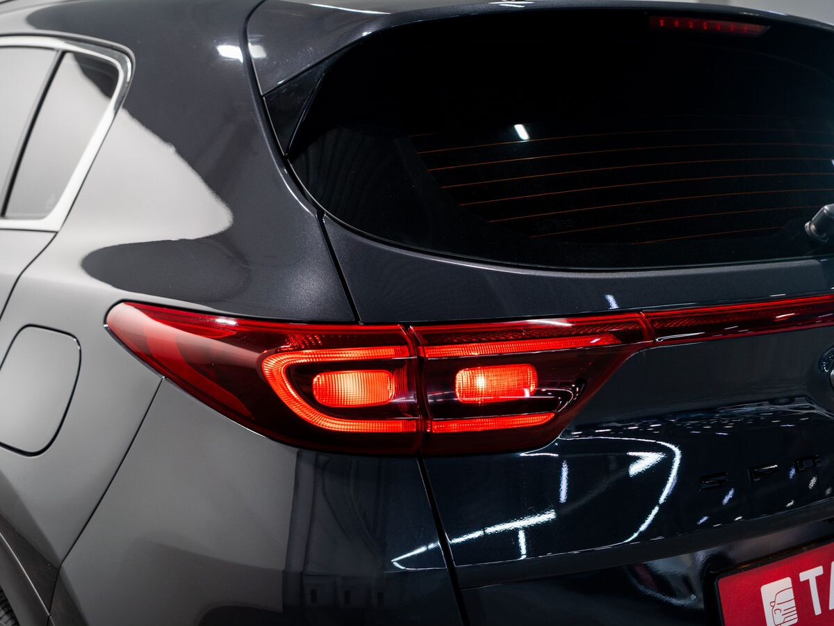 Kia Sportage 2021 - фото автомобиля