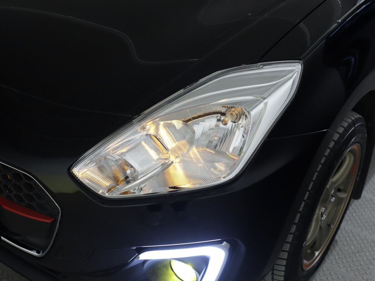 Suzuki Swift 2017 - фото автомобиля