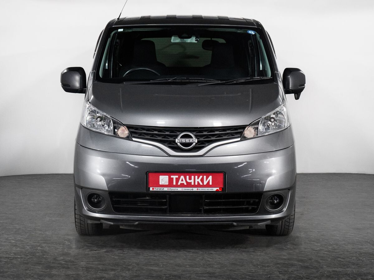 Nissan NV200 2023 - фото автомобиля