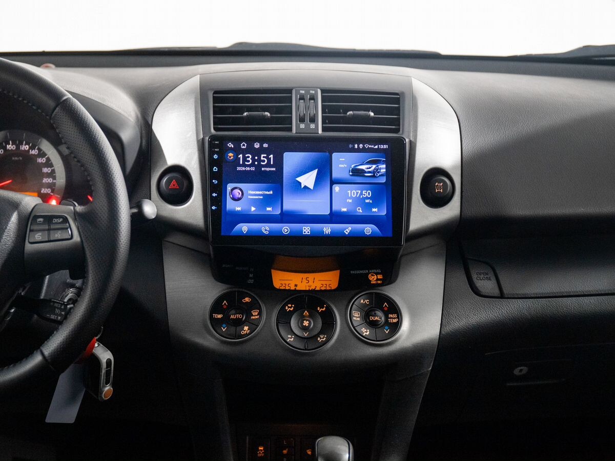 Toyota RAV4 2011 - фото автомобиля