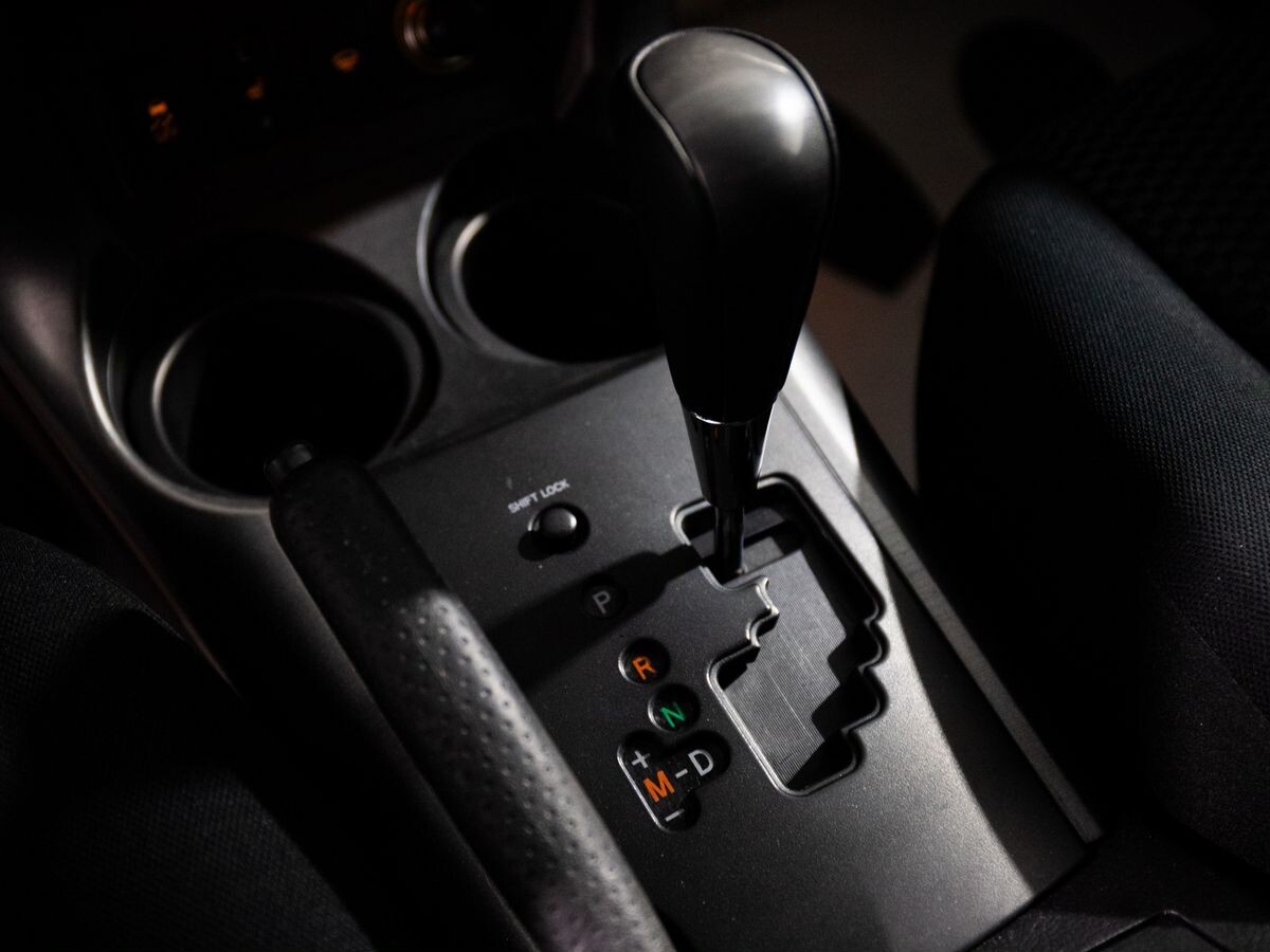 Toyota RAV4 2011 - фото автомобиля