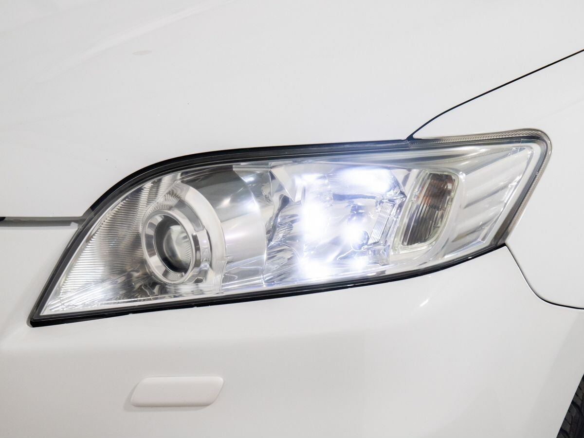 Toyota RAV4 2011 - фото автомобиля