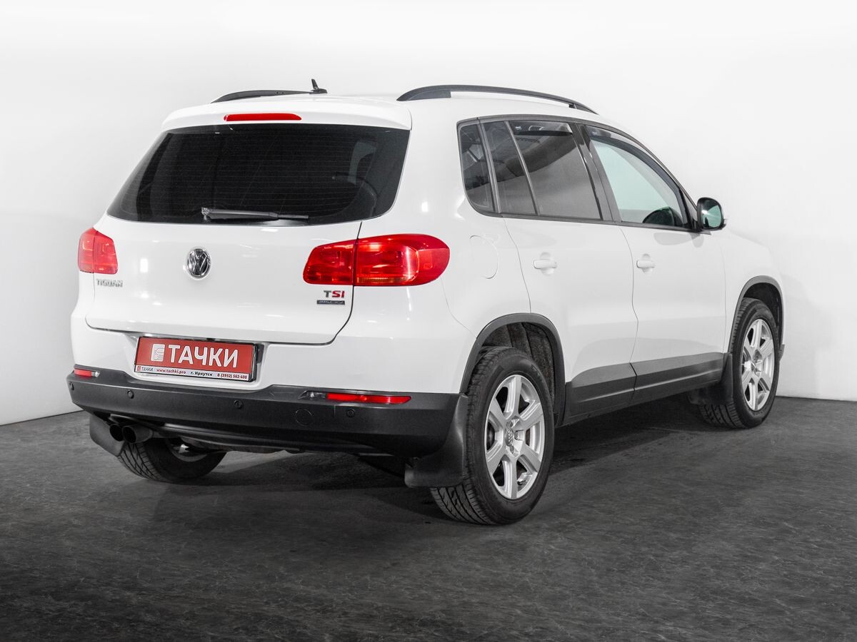 Volkswagen Tiguan 2012 - фото автомобиля