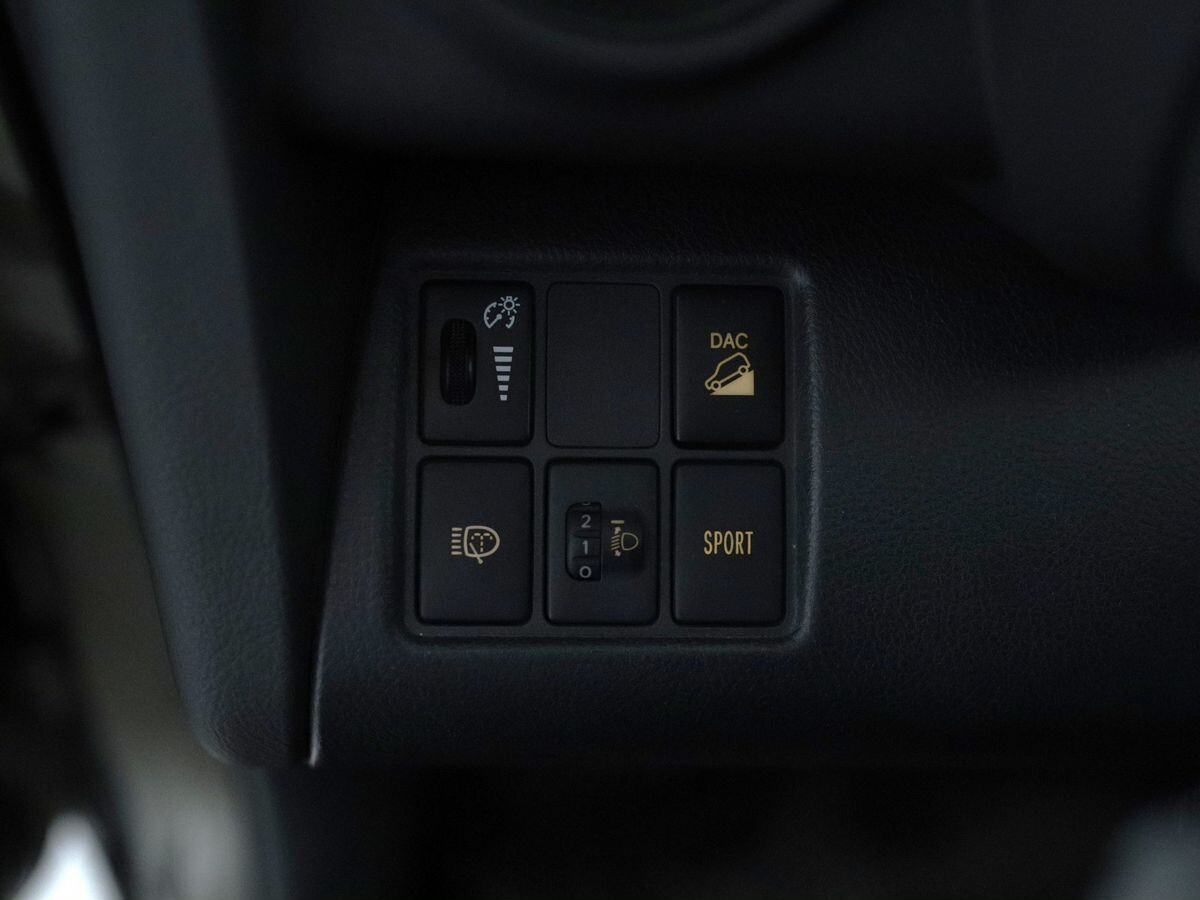 Toyota RAV4 2010 - фото автомобиля