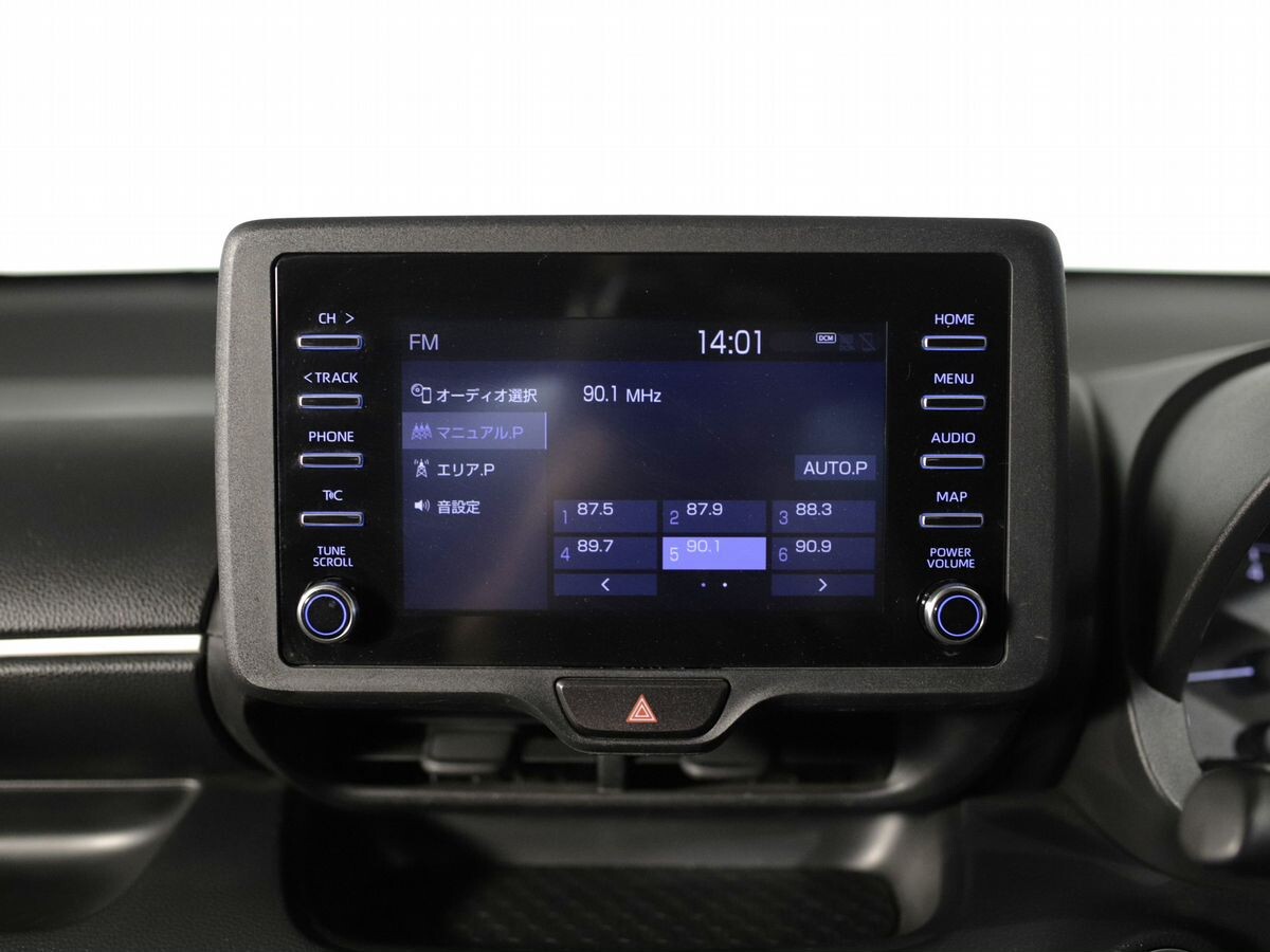 Toyota Yaris 2021 - фото автомобиля