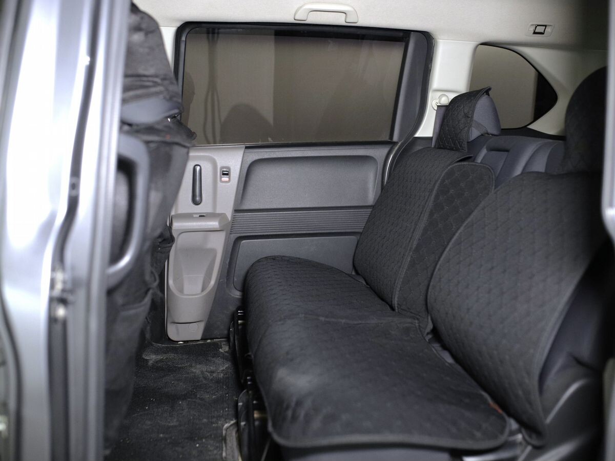 Honda Freed 2010 - фото автомобиля