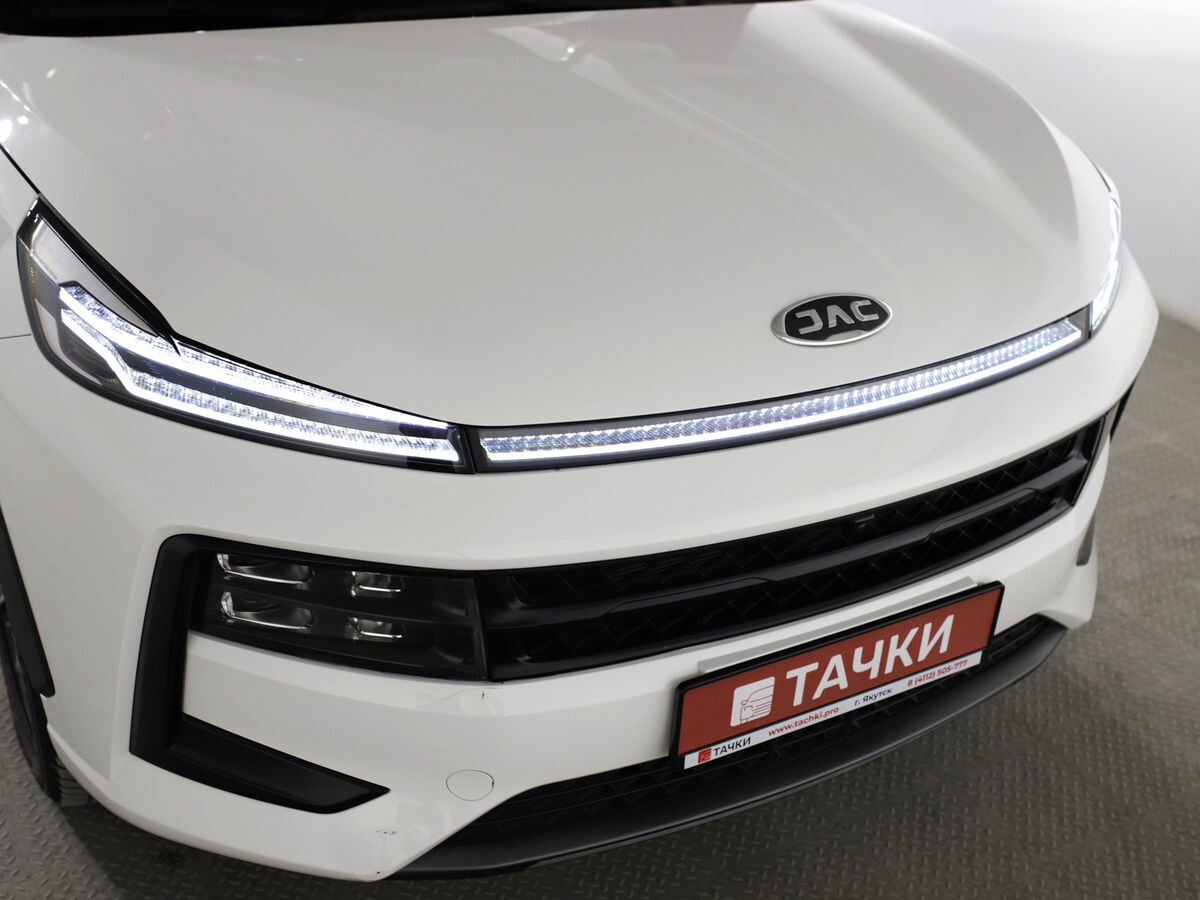 JAC JS6 2022 - фото автомобиля