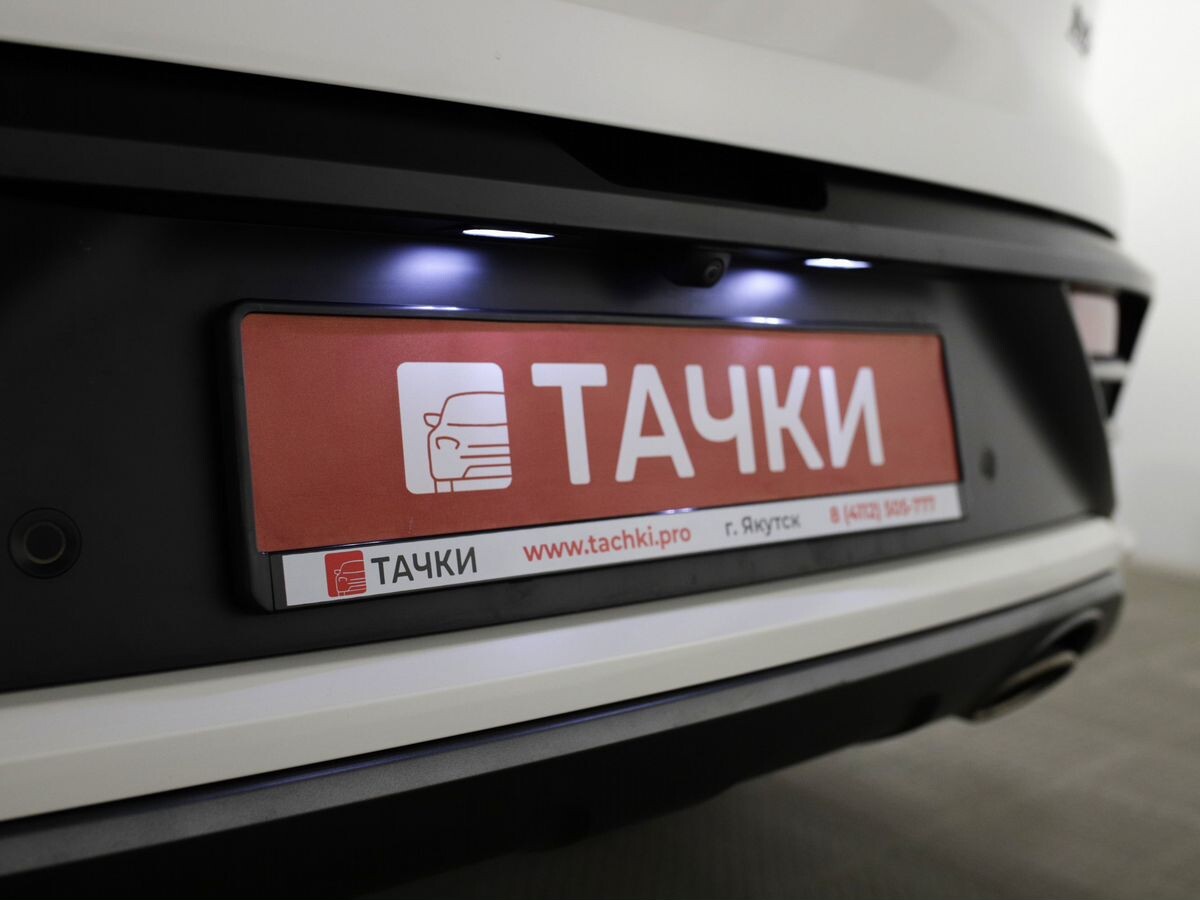 JAC JS6 2022 - фото автомобиля