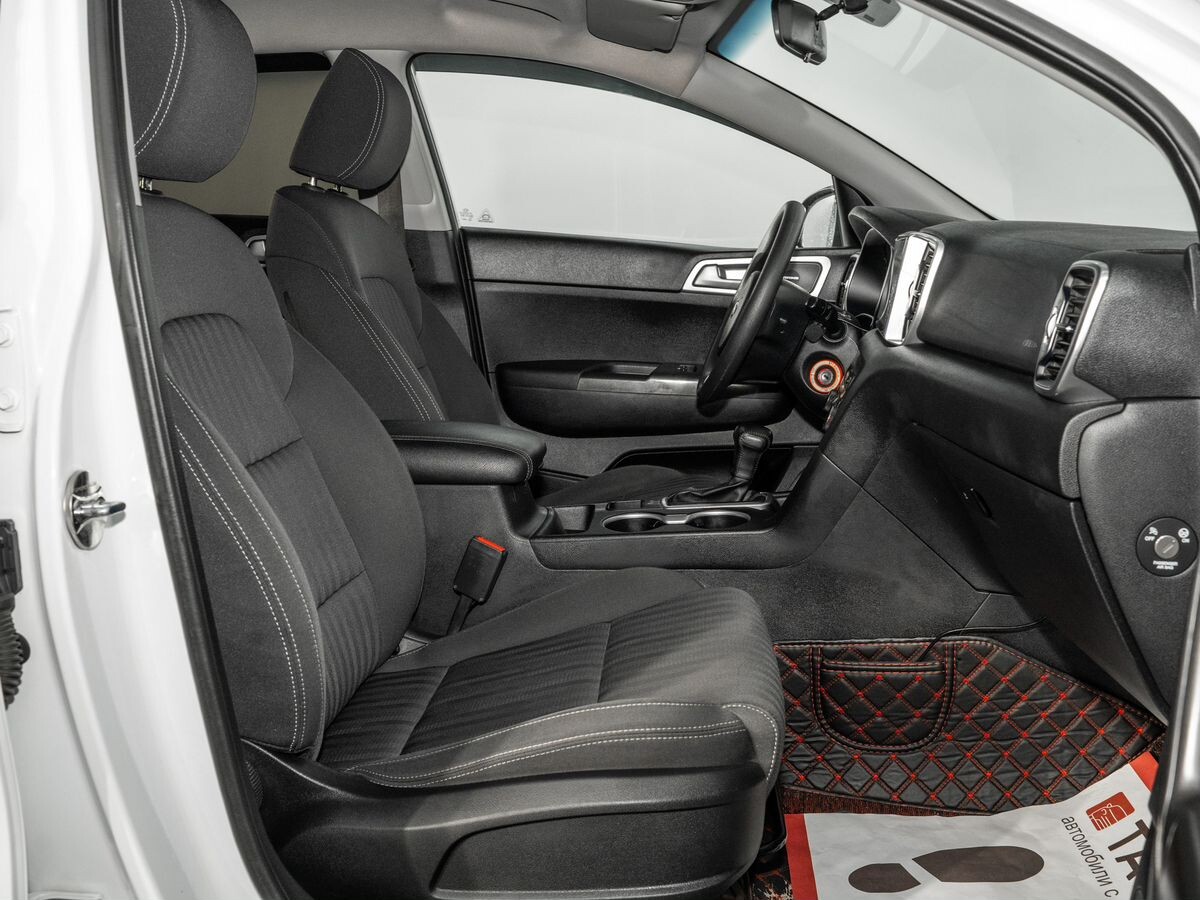 Kia Sportage 2018 - фото автомобиля