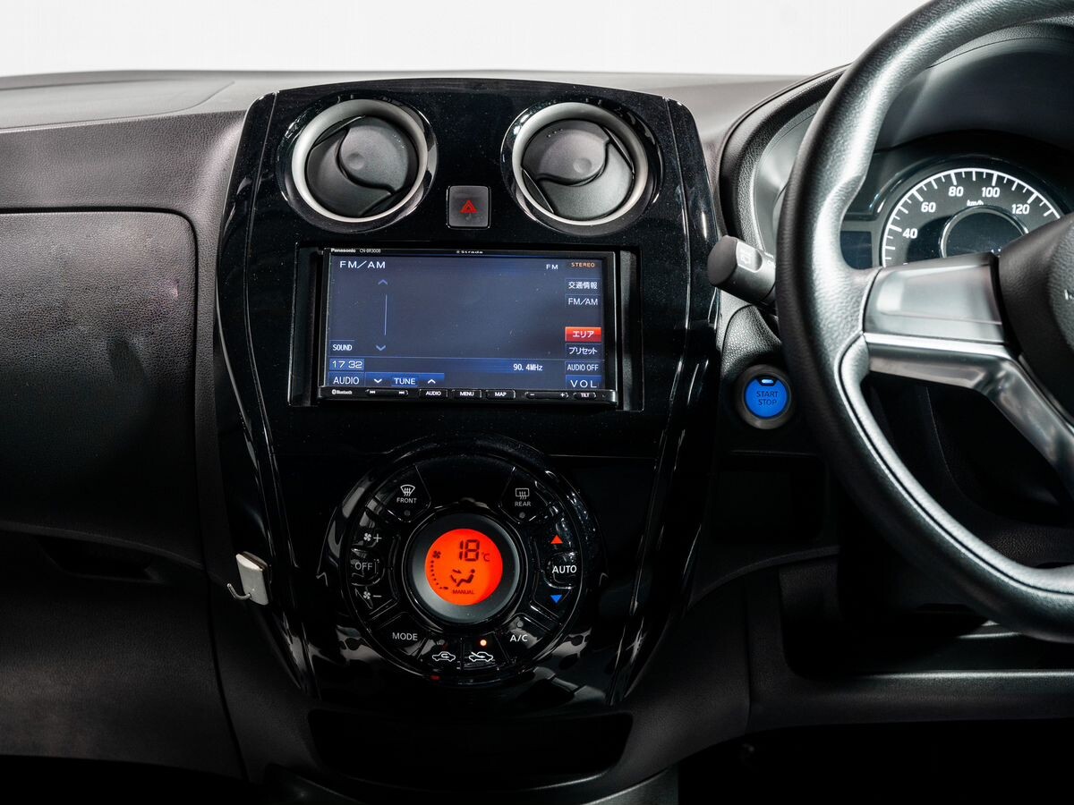 Nissan Note 2019 - фото автомобиля