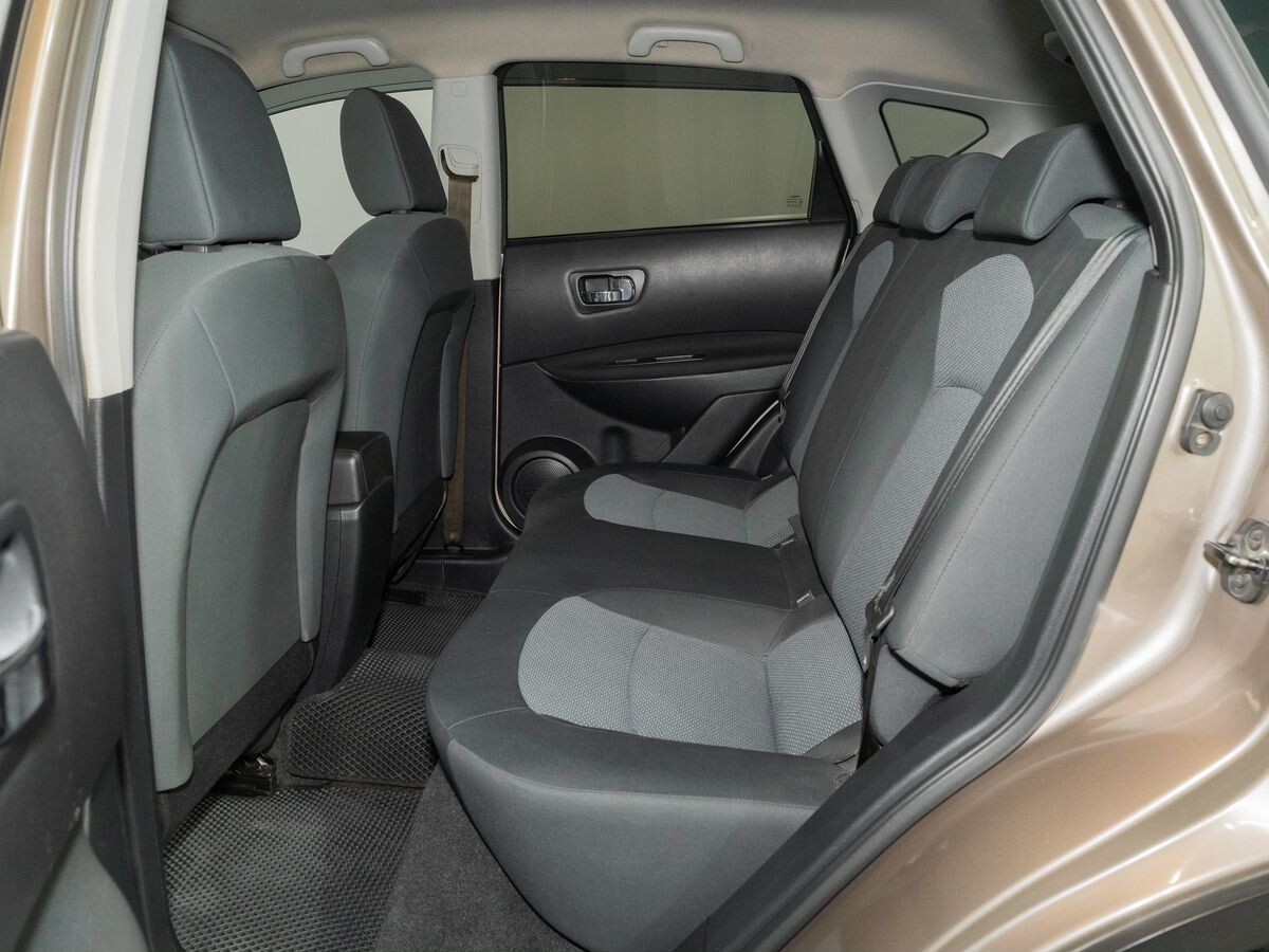 Nissan Qashqai 2012 - фото автомобиля
