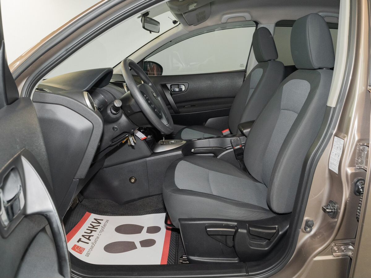 Nissan Qashqai 2012 - фото автомобиля
